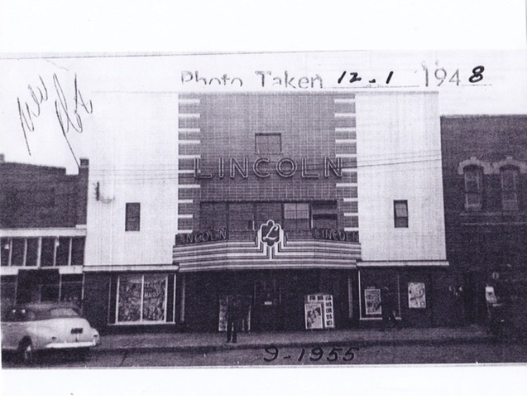 Lincoln Theatre undergoes restoration in Bessemer. Learn about the revitalization of this “arts desert” and the women behind it.